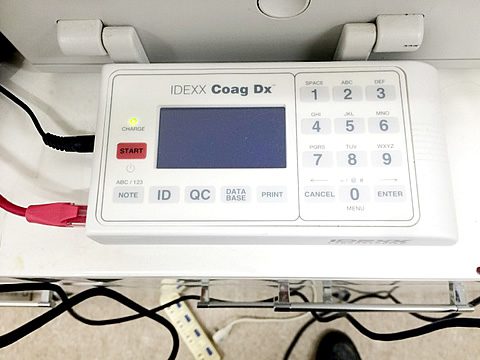 血液凝固検査機(コアグラDx)
